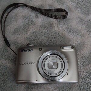 Nikon COOLPIX L31 camera